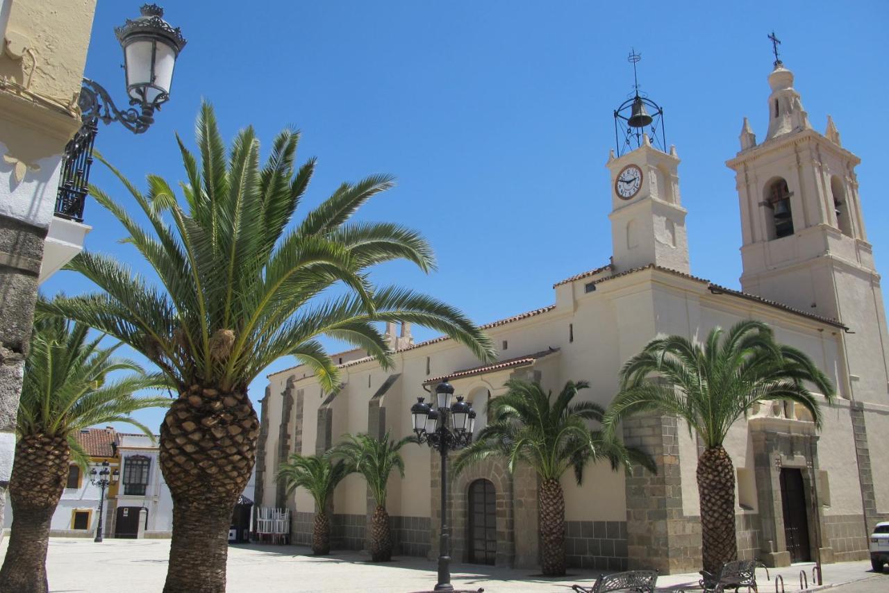 La Posada Medina de las Torres エクステリア 写真